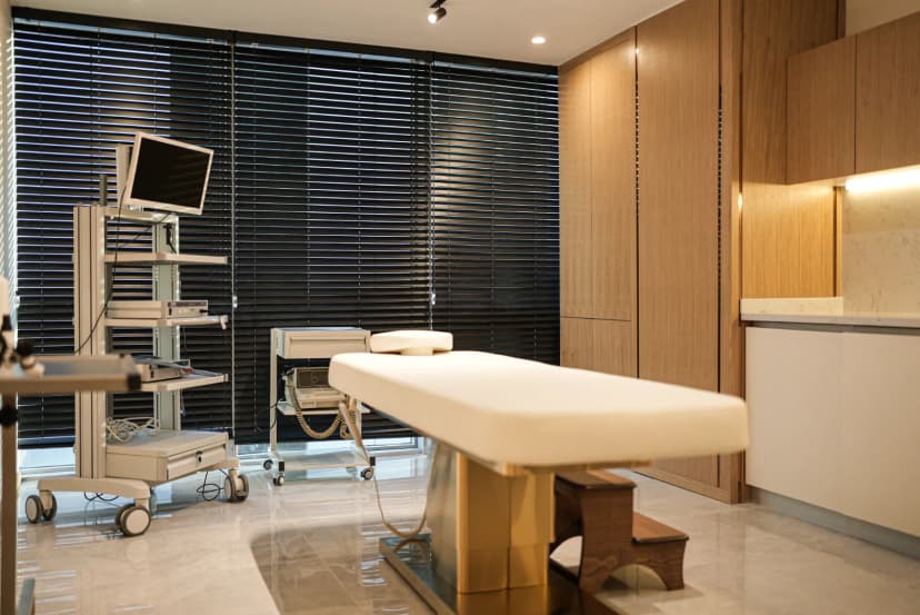 Gebze Dr.Varsak Estetik Kliniği - Gallery Image 8